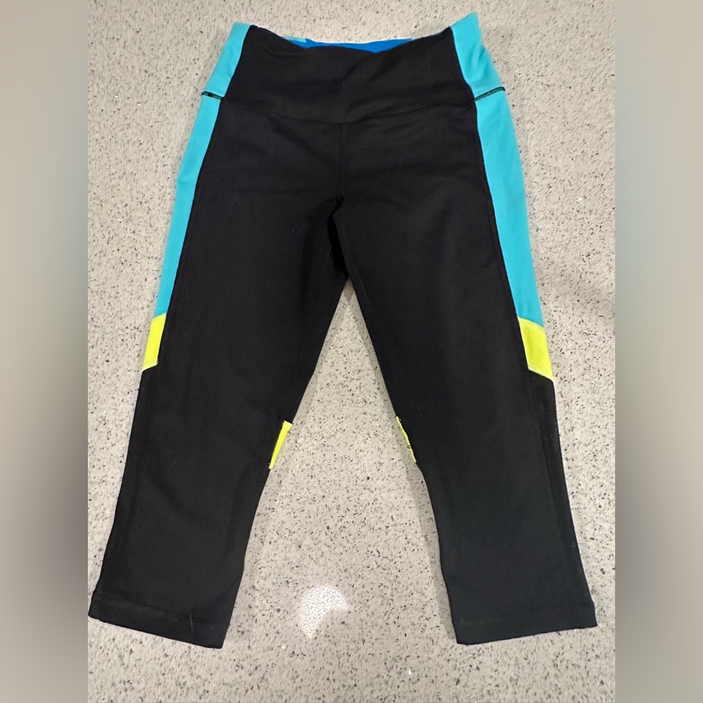 Victoria's Secret Black and Blue Performance Leggings XS